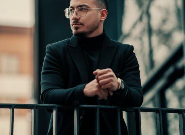 Phong Cách Tối Giản Với Thế Giới Vest Nam